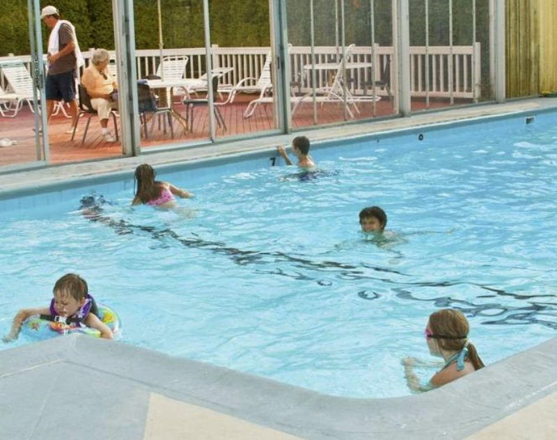 K Royale Motor Inn - Web Listing Photo (newer photo)